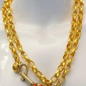 Chanel Lock and Key Belt / Necklace - Vintage - Highly Collectible- rare CHANEL | Accessories | Chanel Lock And Key Belt Necklace  main image 4